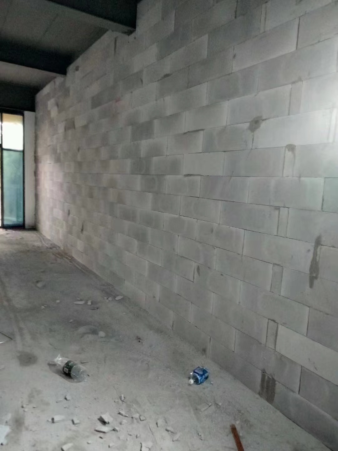 办公室轻质砖隔墙场景参考